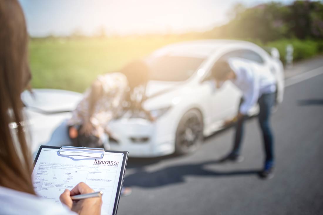پوشش خسارت تصادفات با بیمه خودرو در کانادا